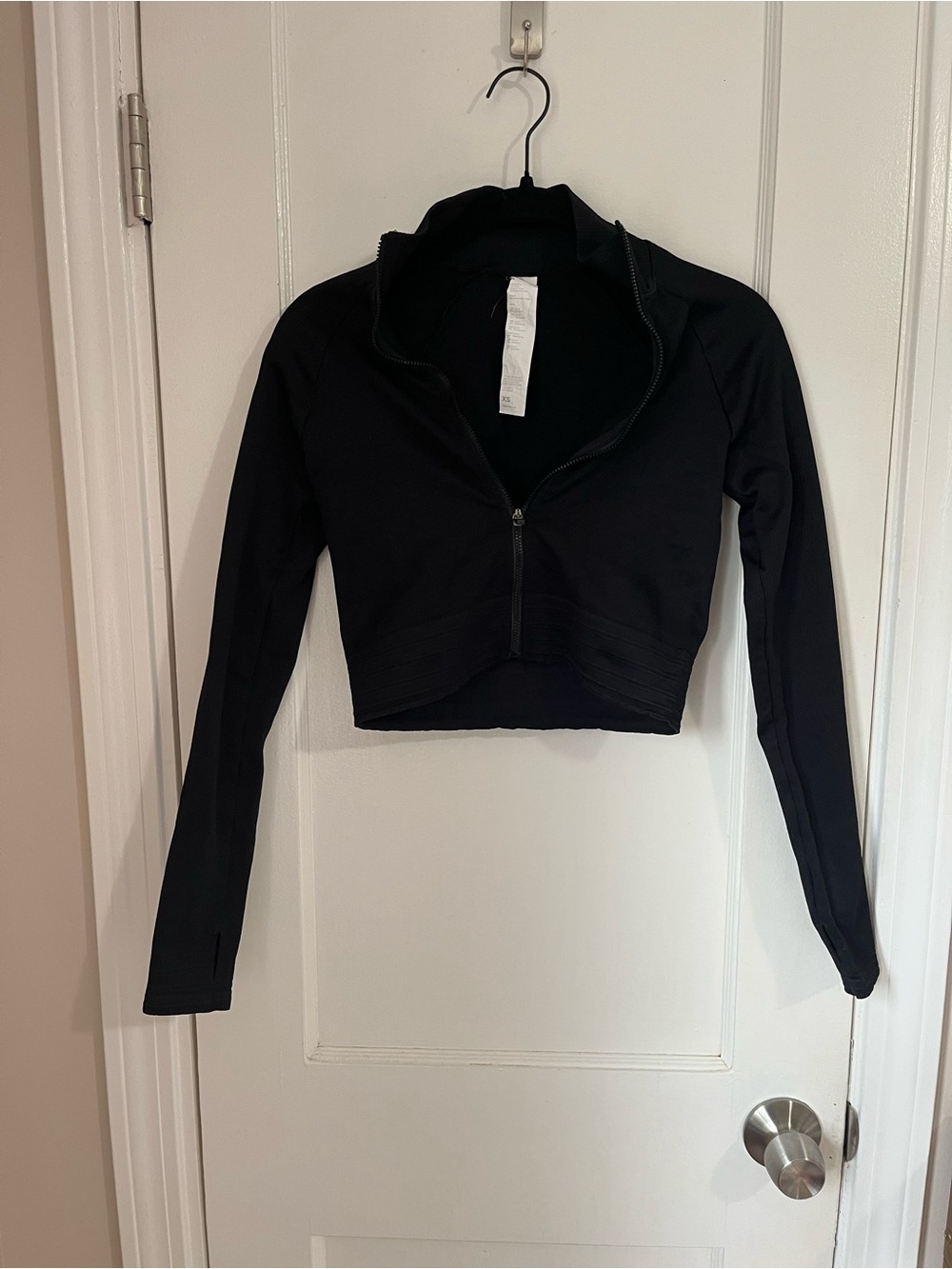 Fabletics Black Cropped Zip-Up Active Jacket